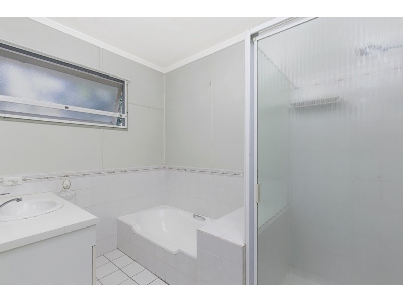 49 TAMAREE AVENUE, Wynnum QLD 4178