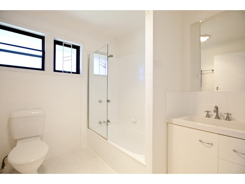 36 Tarwhine Street, Manly West QLD 4179