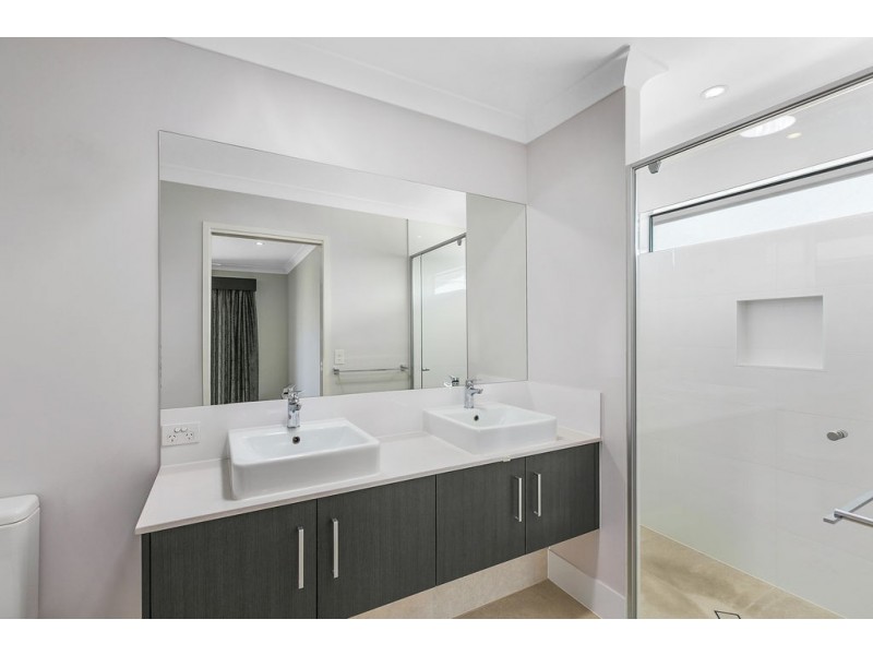 9 RYDER STREET, Wynnum QLD 4178