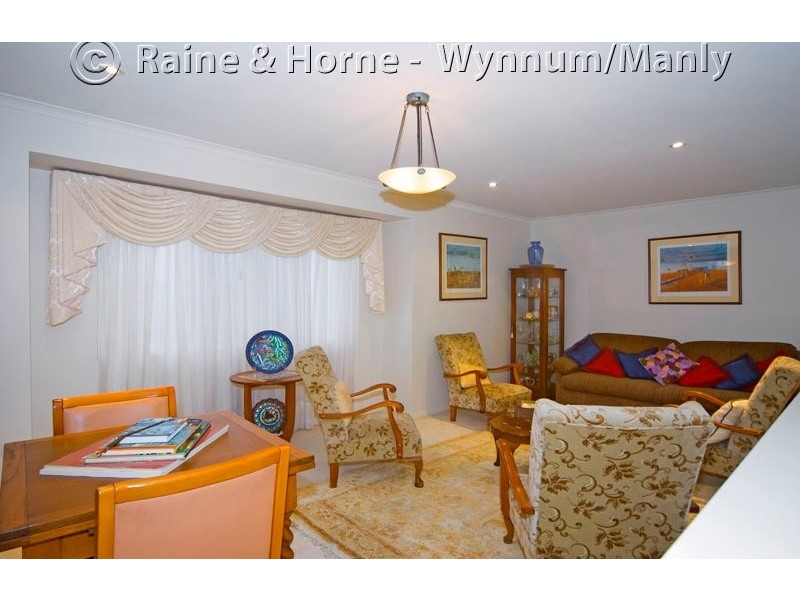 61 Gordon Parade, Manly QLD 4179