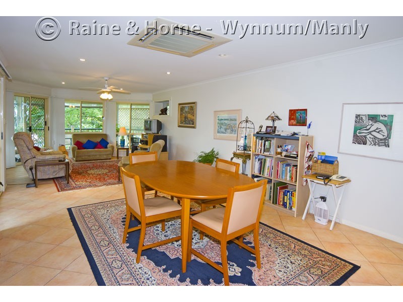 61 Gordon Parade, Manly QLD 4179