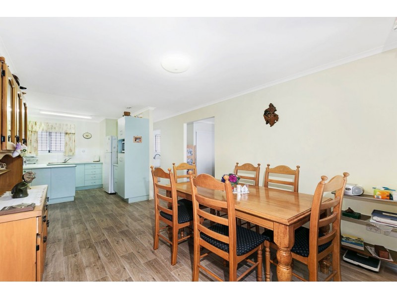 2/31 DRAYTON TERRACE, Wynnum QLD 4178
