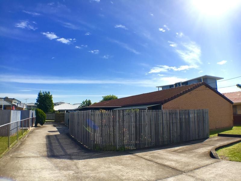 2/31 DRAYTON TERRACE, Wynnum QLD 4178