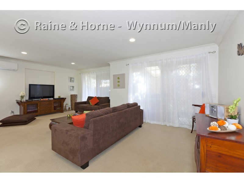 4 Colvin Court, Wakerley QLD 4154