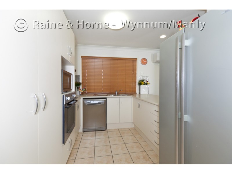 4 Colvin Court, Wakerley QLD 4154