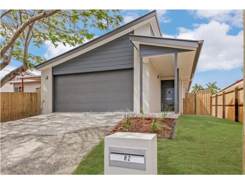 82 HINDES STREET, Lota QLD 4179