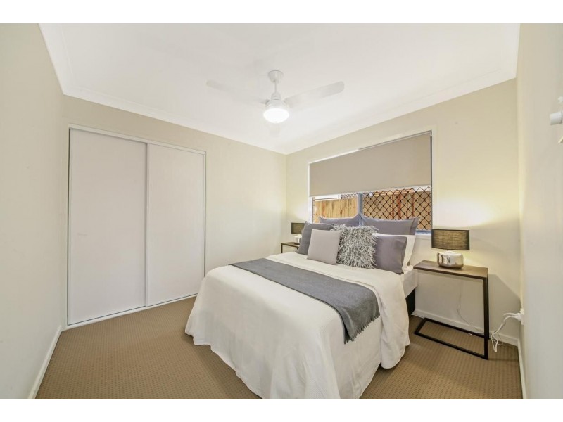 82 HINDES STREET, Lota QLD 4179