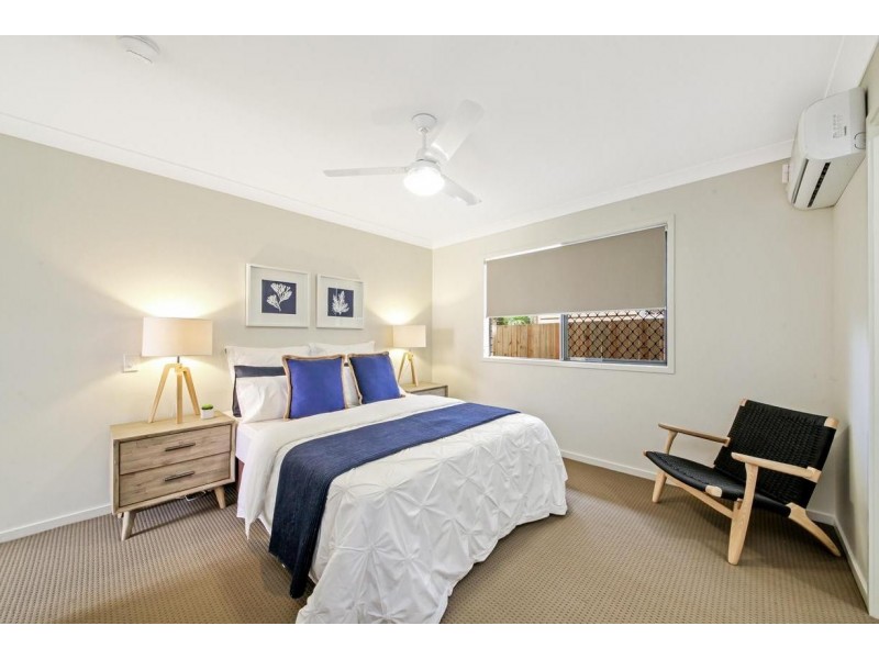 82 HINDES STREET, Lota QLD 4179