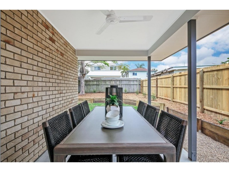 82 HINDES STREET, Lota QLD 4179