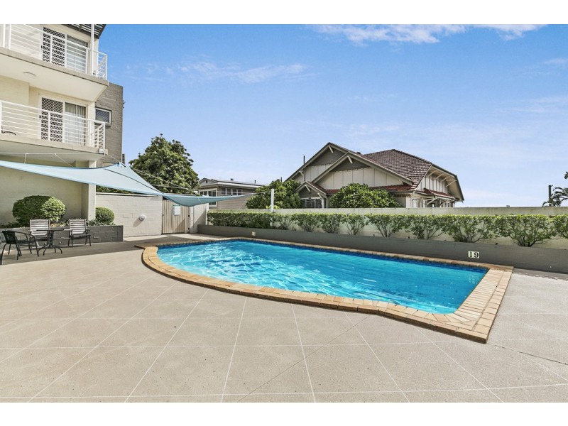 22/96 NORMAN CRESCENT, Norman Park QLD 4170