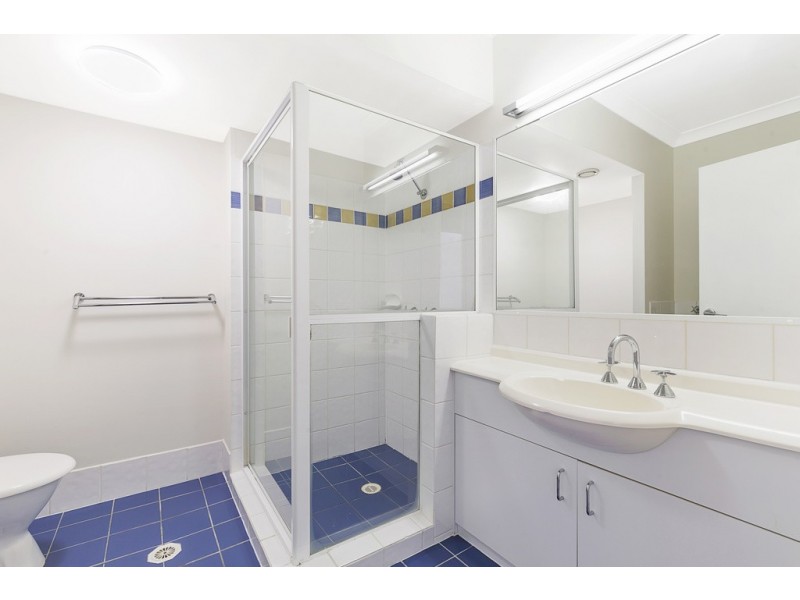 22/96 NORMAN CRESCENT, Norman Park QLD 4170