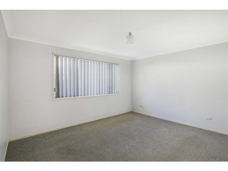 11 PRIMROSE PARADE, Wynnum QLD 4178