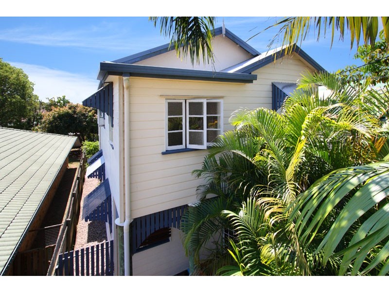 37 Carnation Rd, Manly West QLD 4179