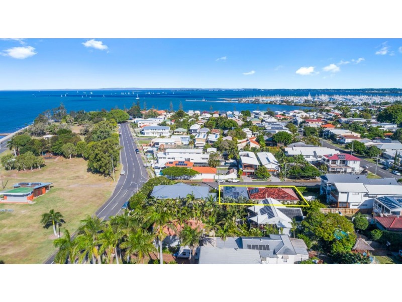 220 GORDON PARADE, Manly QLD 4179