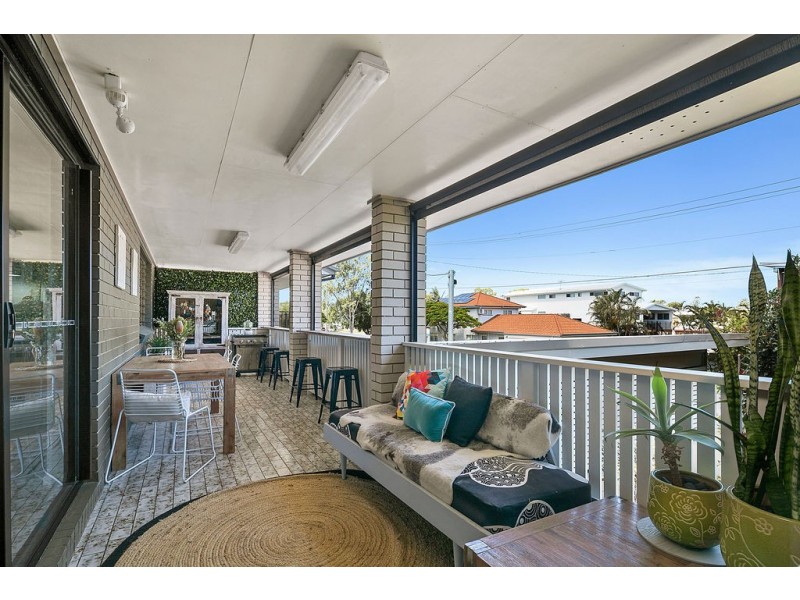 220 GORDON PARADE, Manly QLD 4179