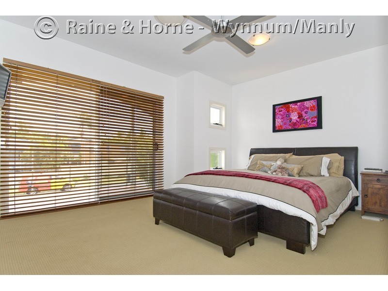70 Grattan Terrace, Manly QLD 4179