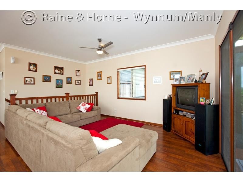 9  Grainger Street, Wynnum QLD 4178
