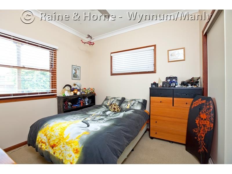 9  Grainger Street, Wynnum QLD 4178