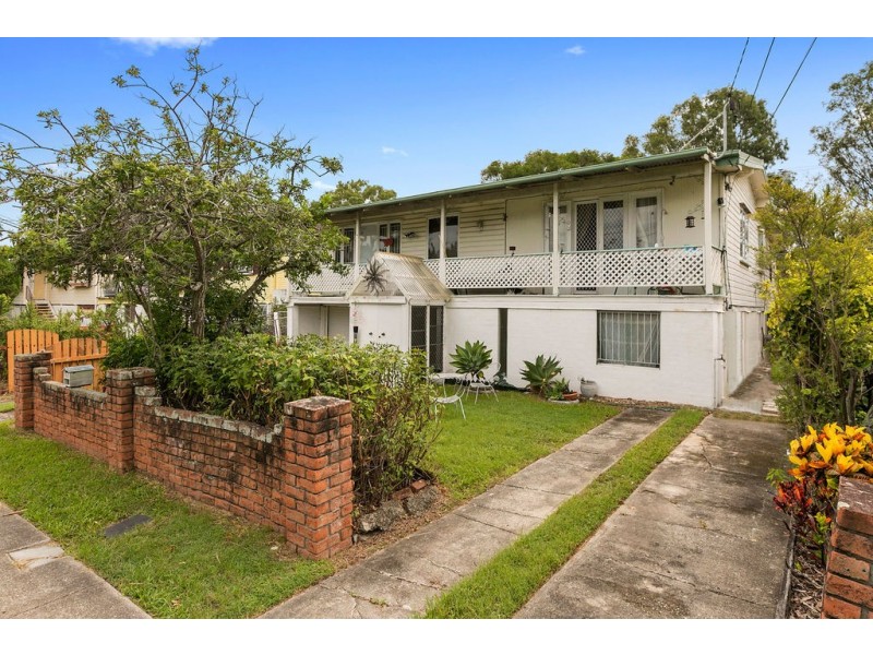 25 MALABAR STREET, Wynnum West QLD 4178