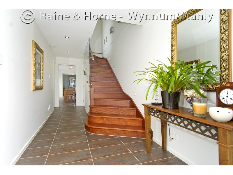 333 Upper Esplanade, Manly QLD 4179