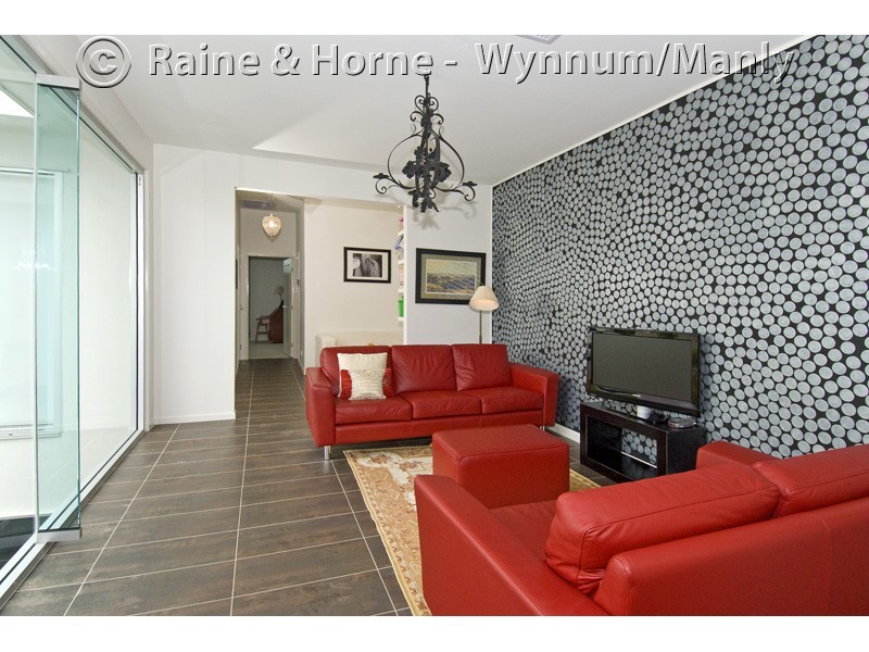 333 Upper Esplanade, Manly QLD 4179