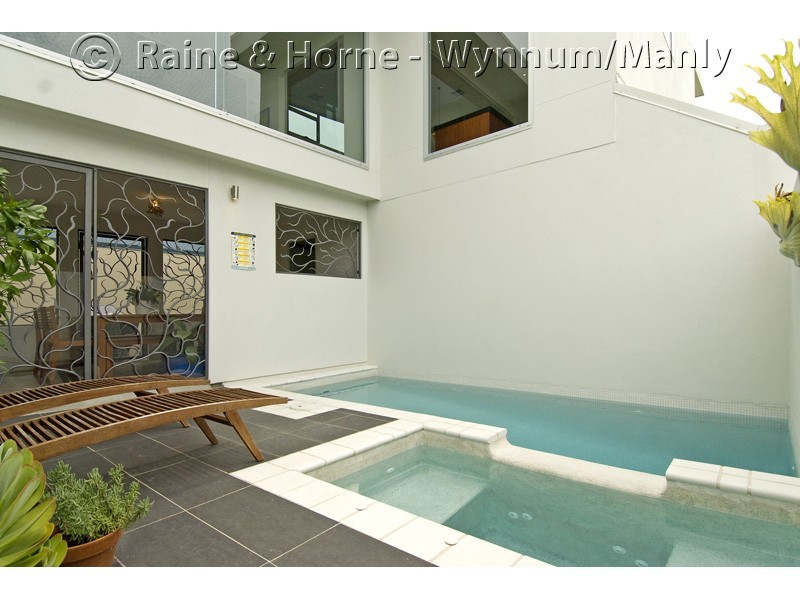 333 Upper Esplanade, Manly QLD 4179