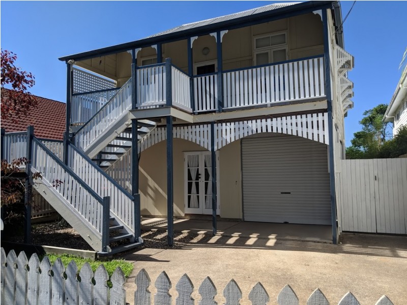 68 RONALD STREET, Wynnum QLD 4178