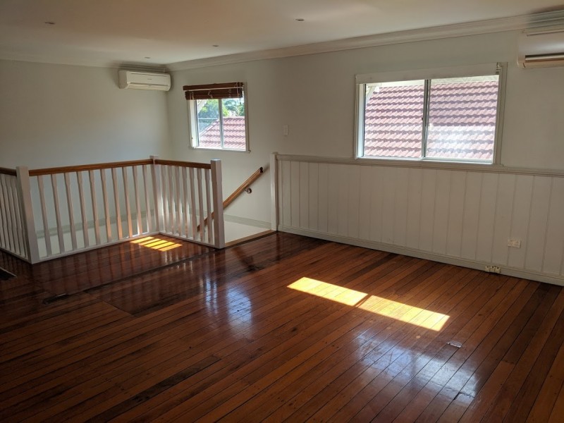 68 RONALD STREET, Wynnum QLD 4178