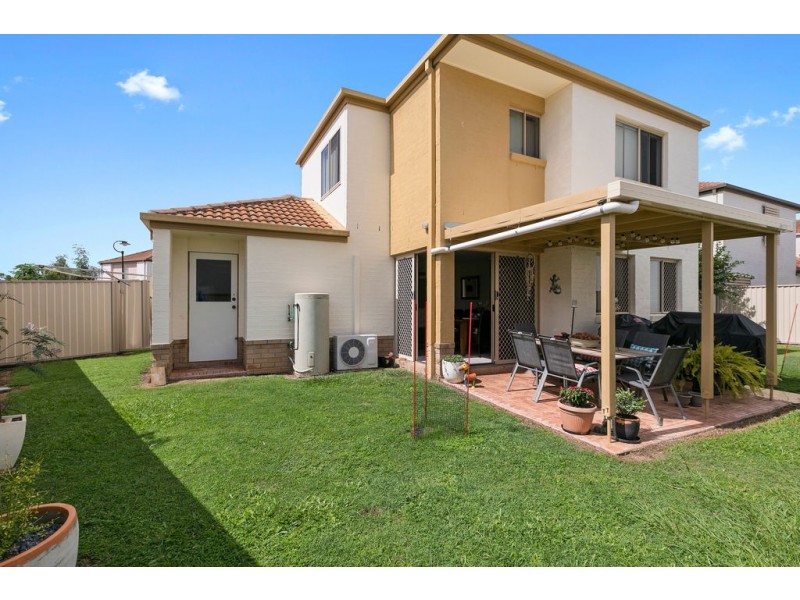 6 22 DASYURE PLACE, Wynnum West QLD 4178