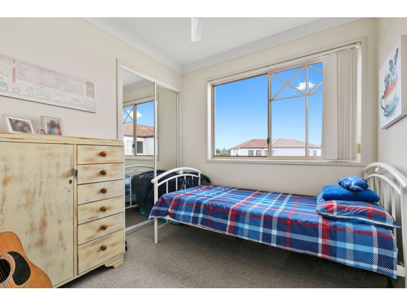 6 22 DASYURE PLACE, Wynnum West QLD 4178