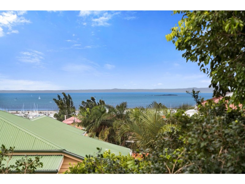 63 GORDON PARADE, Manly QLD 4179