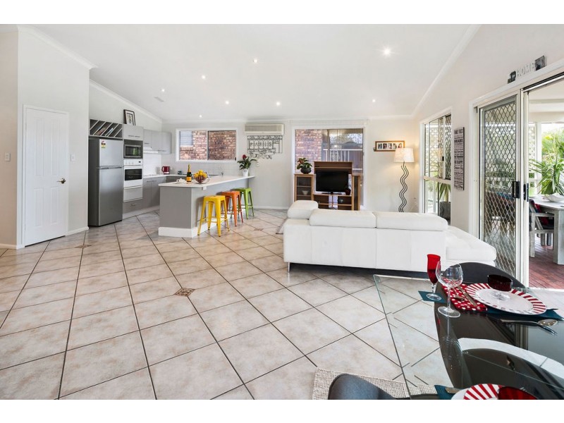 63 GORDON PARADE, Manly QLD 4179