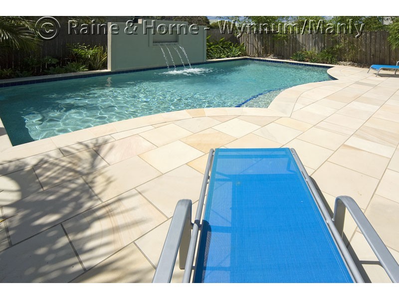 172 Stratton Terrace, Manly QLD 4179