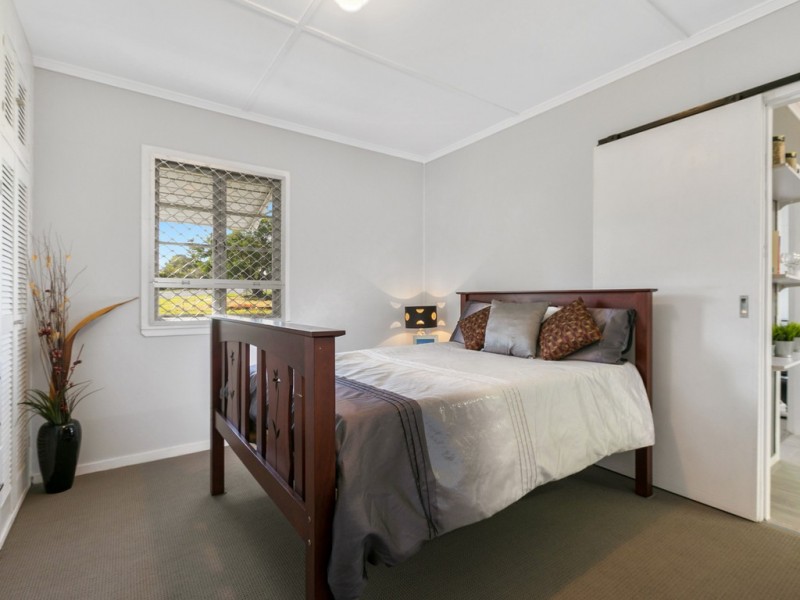 237 Wynnum North Road, Wynnum QLD 4178