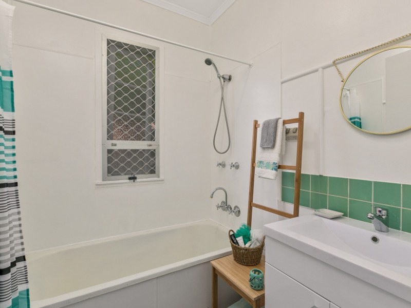 237 Wynnum North Road, Wynnum QLD 4178