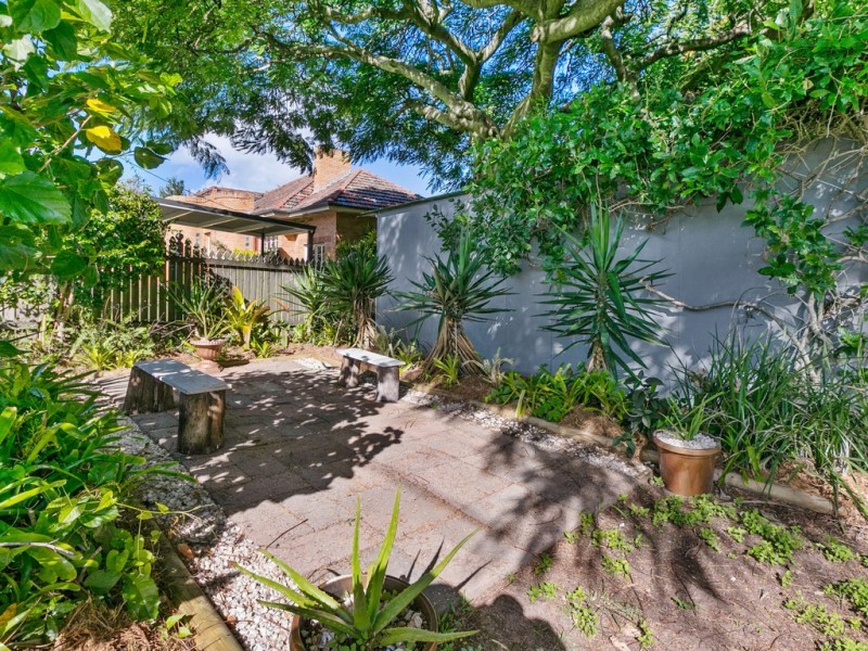 237 Wynnum North Road, Wynnum QLD 4178