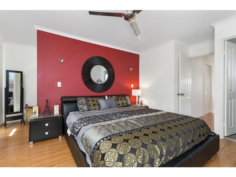 875 ESPLANADE, Lota QLD 4179