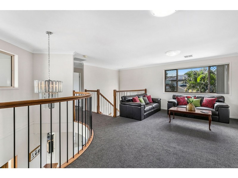 16 Diana Place, Manly West QLD 4179