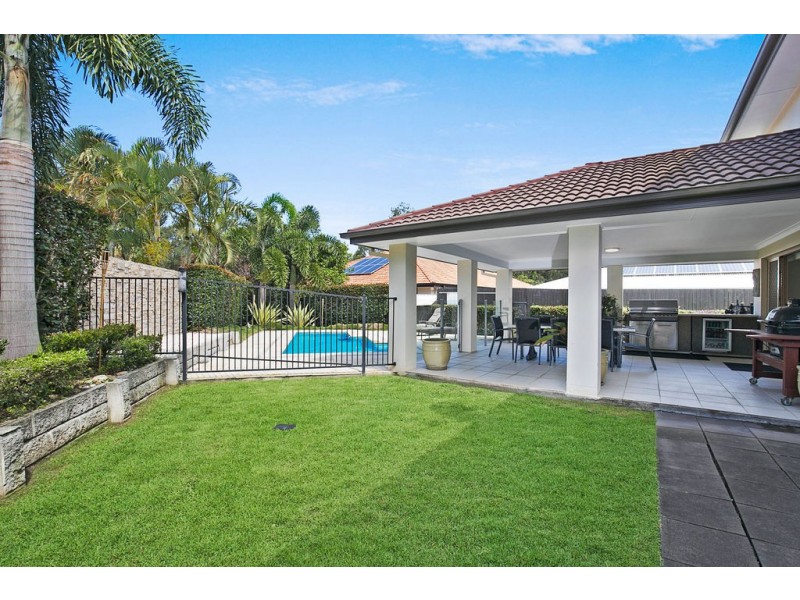 16 Diana Place, Manly West QLD 4179