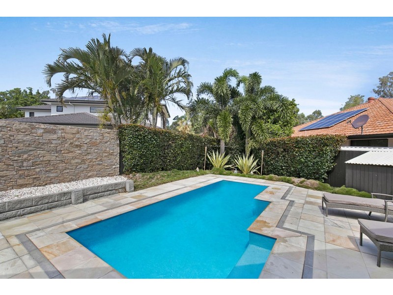 16 Diana Place, Manly West QLD 4179