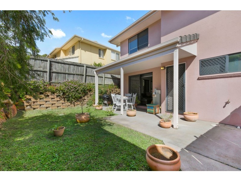 4 20 HUNTER STREET, Manly West QLD 4179