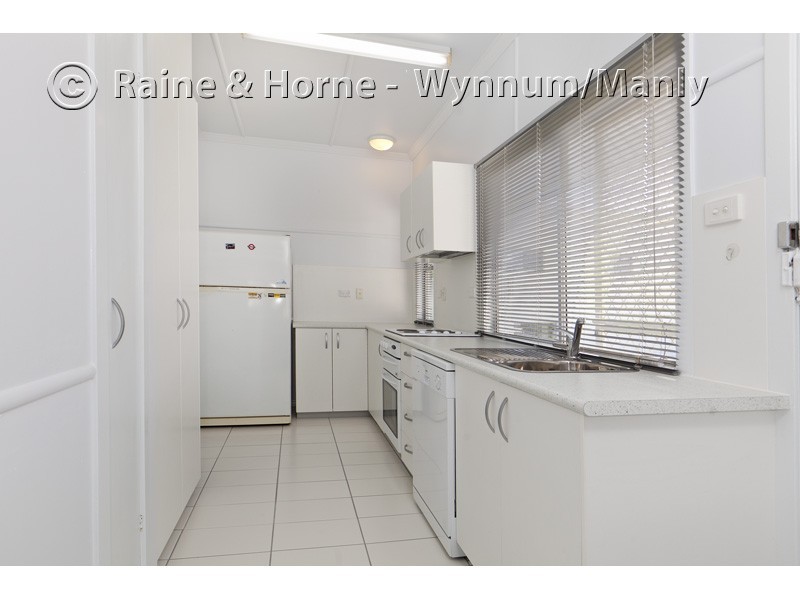 96 Melville Terrace, Manly QLD 4179