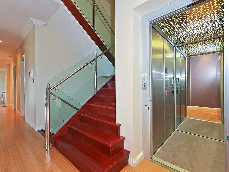 16 Gabrielle Place, Manly West QLD 4179