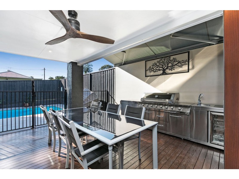 93 ADAM STREET, Wynnum QLD 4178