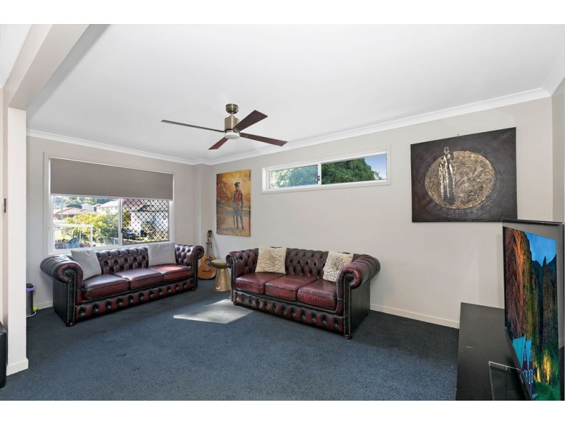 93 ADAM STREET, Wynnum QLD 4178