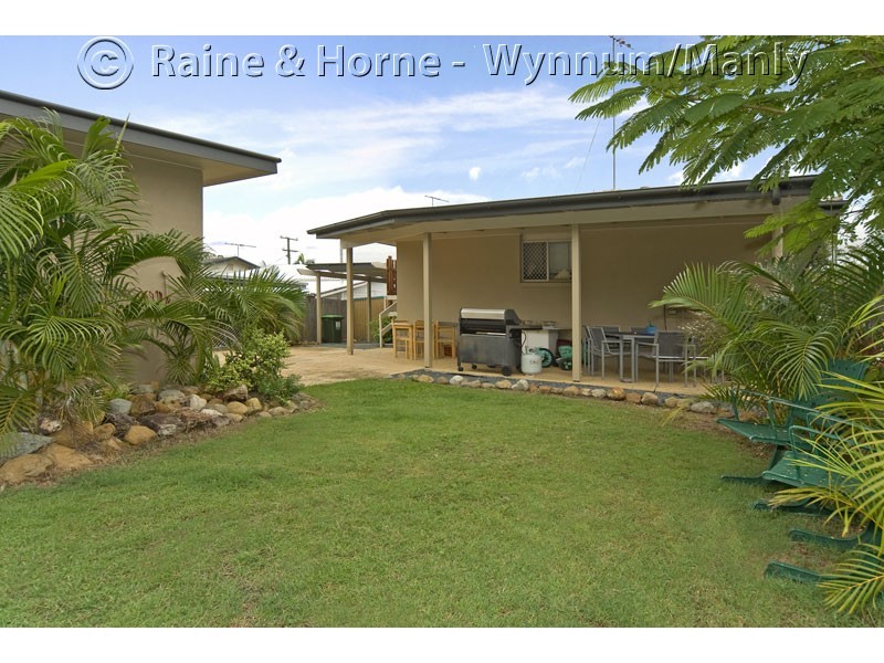 6 Empire Avenue, Manly West QLD 4179