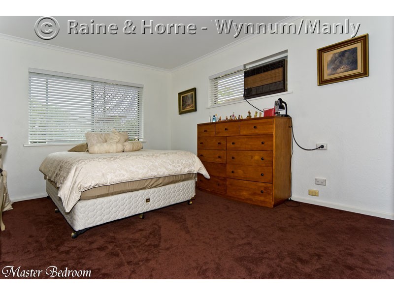 6 Empire Avenue, Manly West QLD 4179
