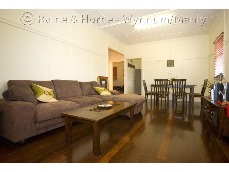 25 Radius Street, Wynnum QLD 4178