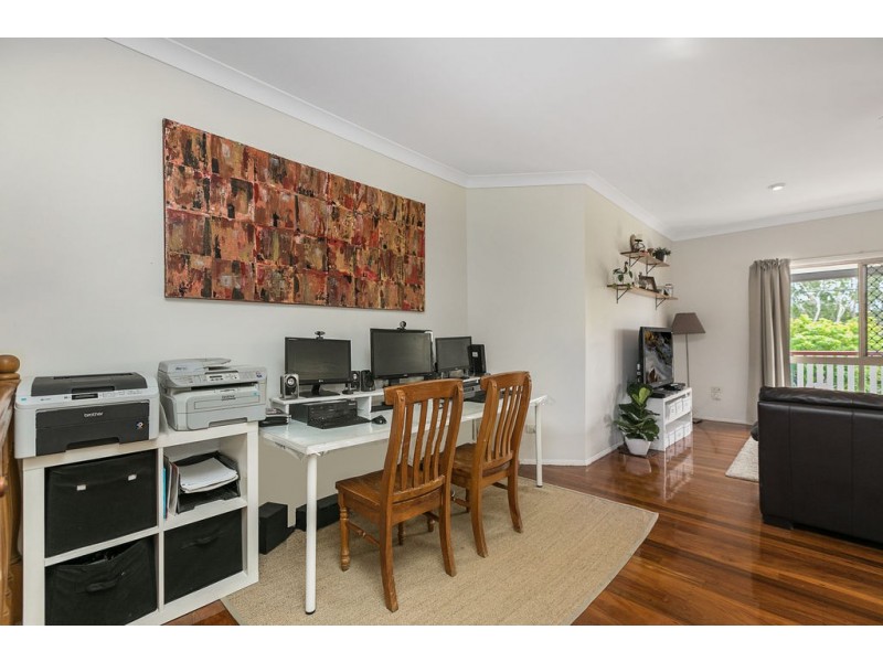 218 WHITES ROAD, Lota QLD 4179