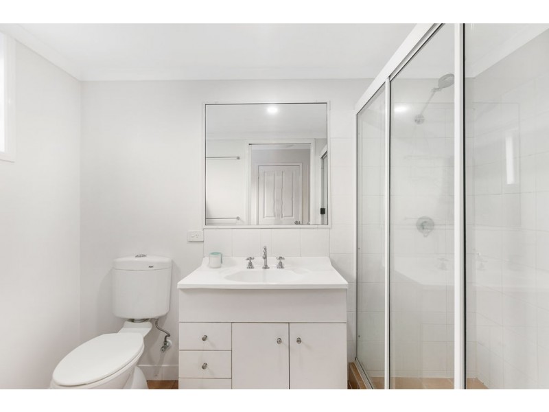 218 WHITES ROAD, Lota QLD 4179